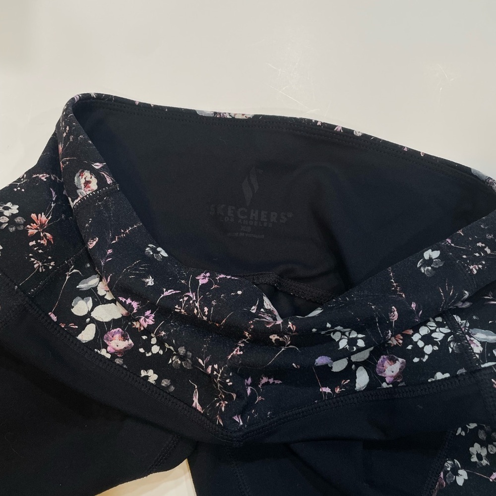 Floral Black Kids Leggings - Picture 2 of 3